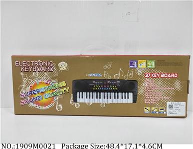 1909M0021 - Music Toys