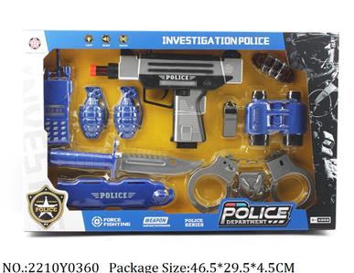 2210Y0360 - Police Playing Set
with light & sound