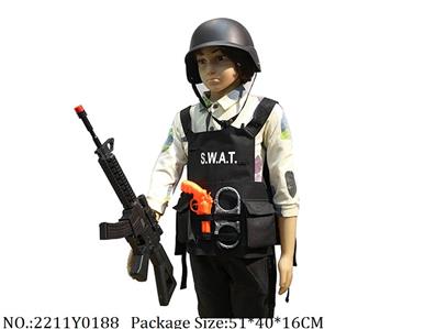 2211Y0188 - Military Playing Set